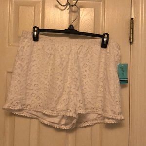 Lace shorts